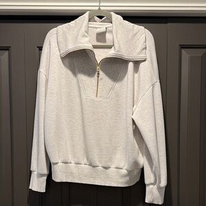 Varley Catherine Half Zip - size medium